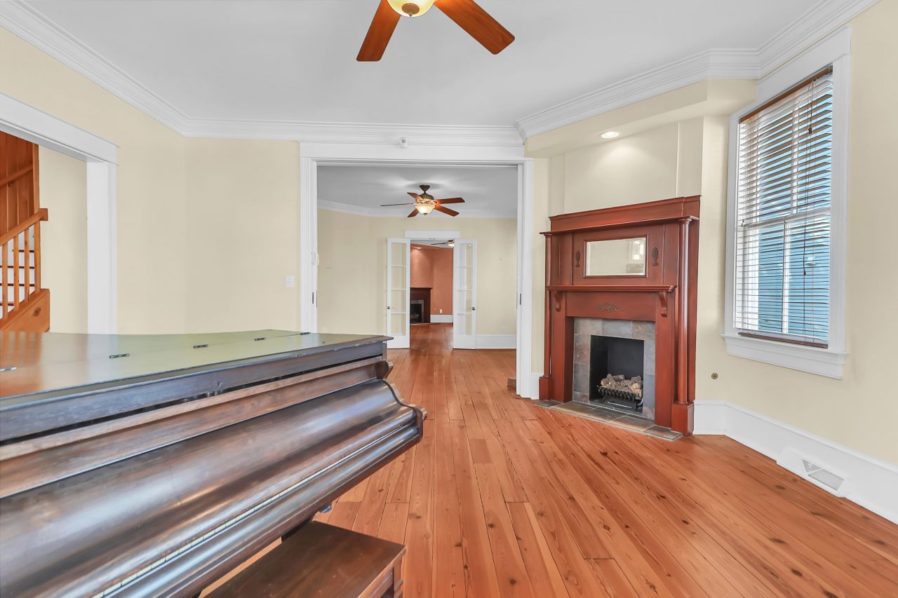 31 Society Street Photo 7