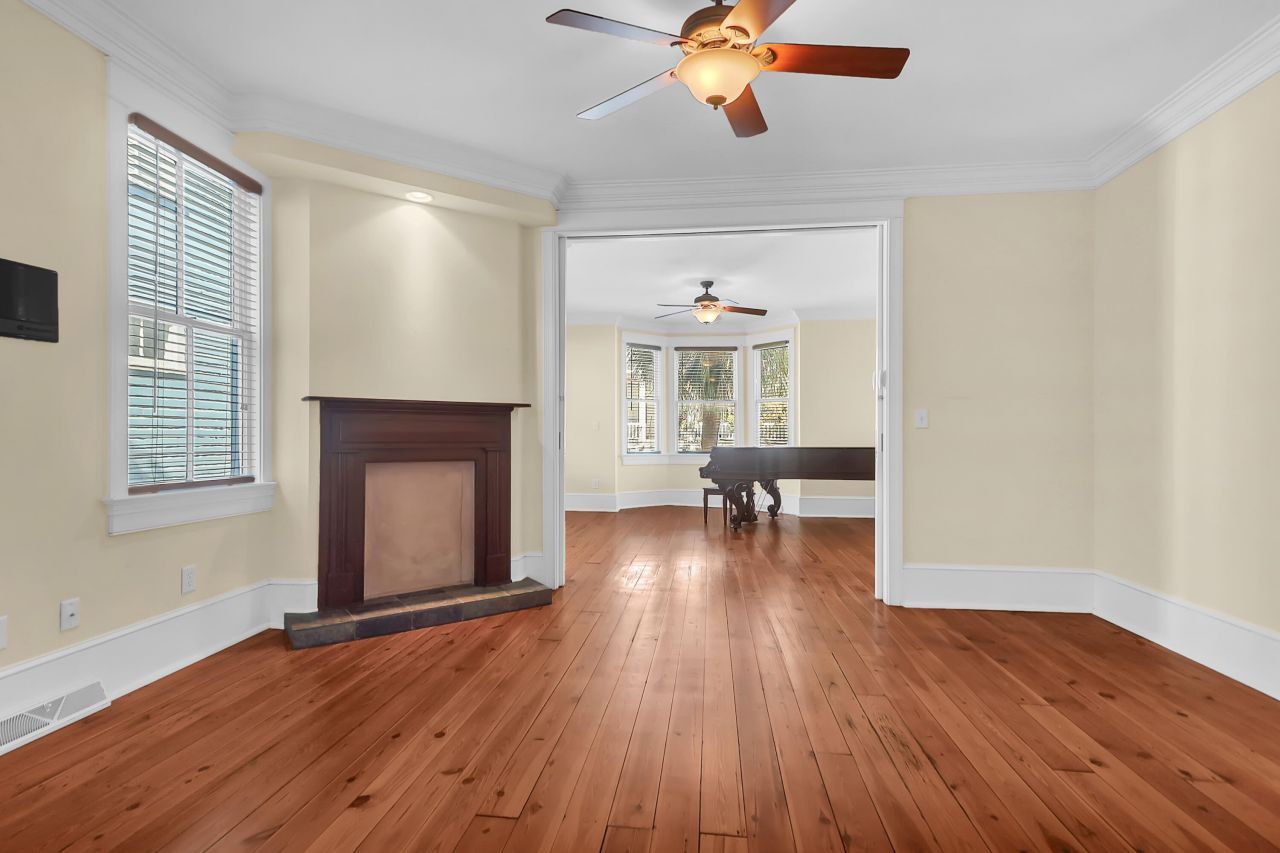 31 Society Street Photo 8