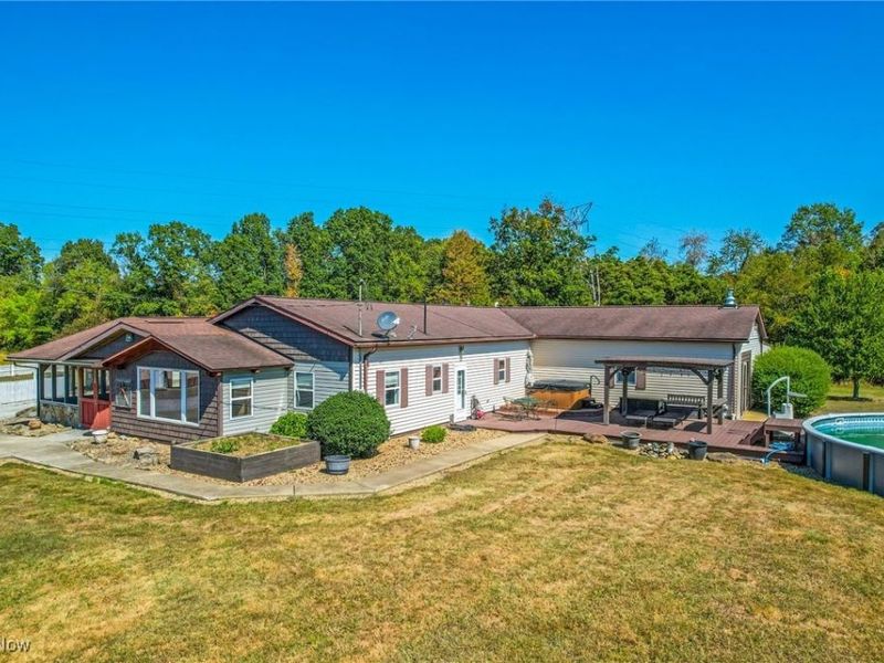 3044 Jasmine Road NW, Carrollton, OH 44615 Photo 3