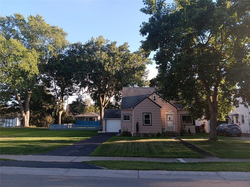 747 Britton Road, Rochester, NY 14616 Main Photo