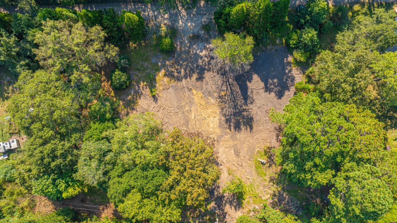 128 Sandridge Lane Photo 24