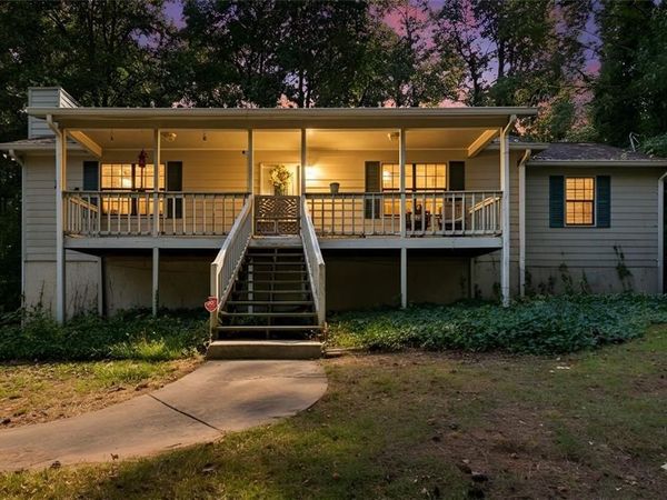 31 Powder Mill Drive, Dallas, GA 30157