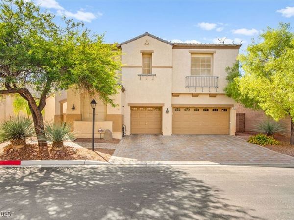 8121 Rocket Street, Las Vegas, NV 89131