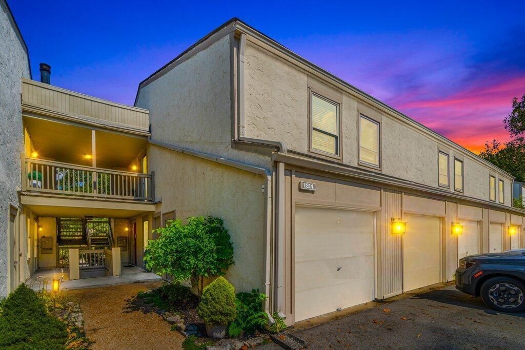 1214 Lake Shore Drive, Unit C, Columbus, OH 43204 Main Photo