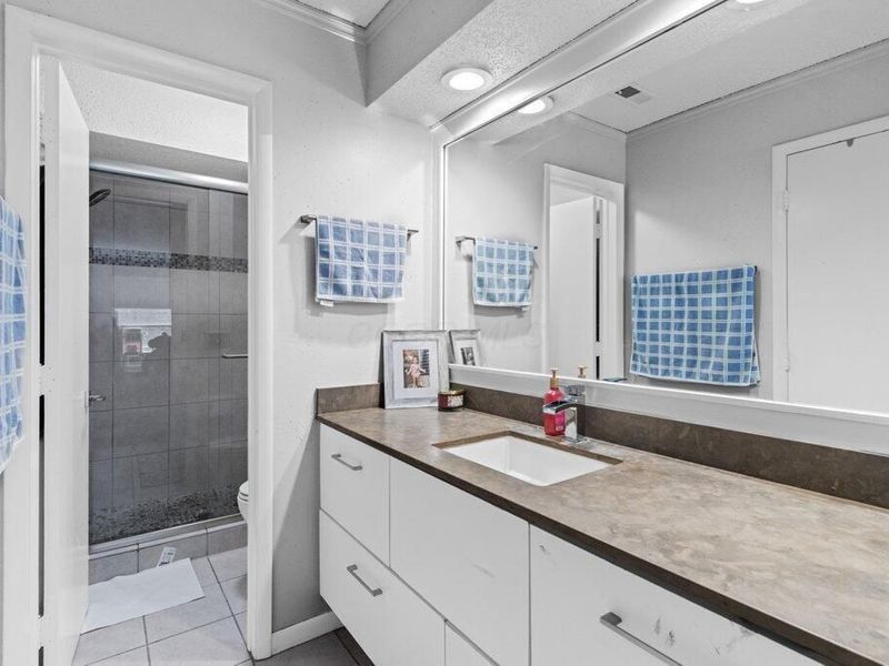 1214 Lake Shore Drive, Unit C, Columbus, OH 43204 Photo 17