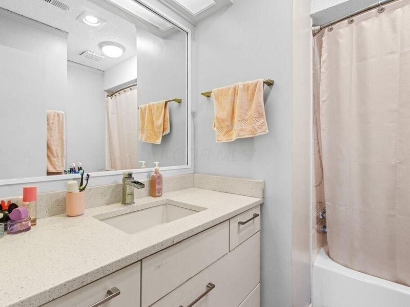 1214 Lake Shore Drive, Unit C, Columbus, OH 43204 Photo 20