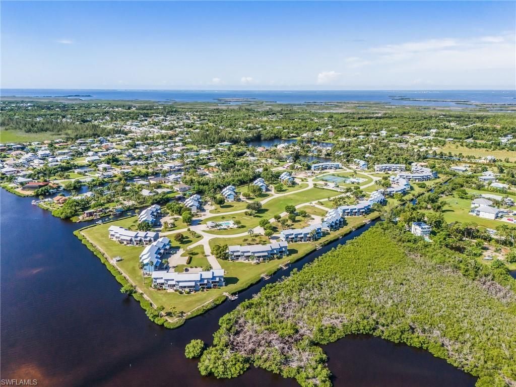 5371 Blue Crab Cir, Unit 4, Bokeelia, FL 33922 Photo