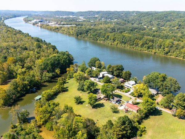 1105 Goose Bay Rd, Ashland City, TN 37015