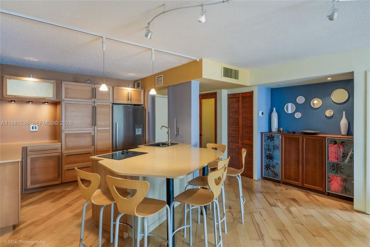 1901 S Ocean Dr, Unit 303, Hollywood, FL 33019 Photo