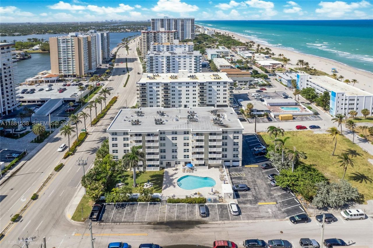 1901 S Ocean Dr, Unit 303, Hollywood, FL 33019 Photo