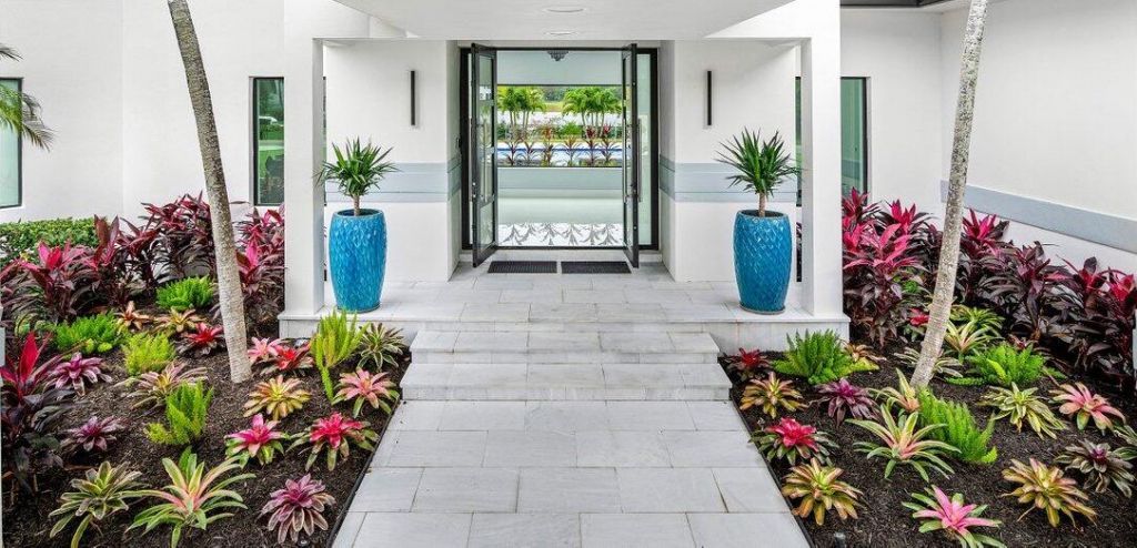 8387 Sawpine Road, Delray Beach, FL 33446 Photo