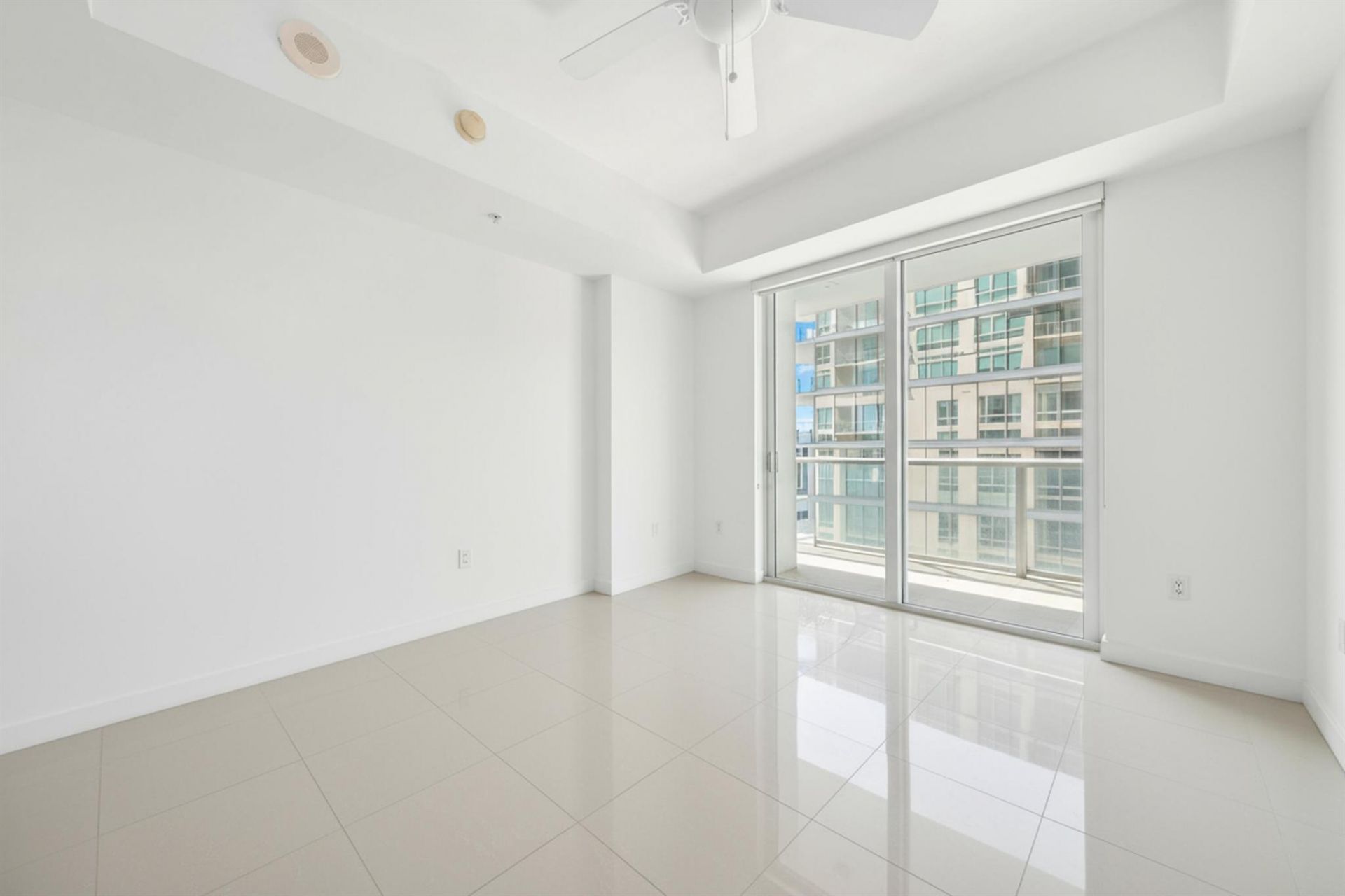 300 S Biscayne Boulevard, Unit T-3604, Miami, FL 33131 Photo