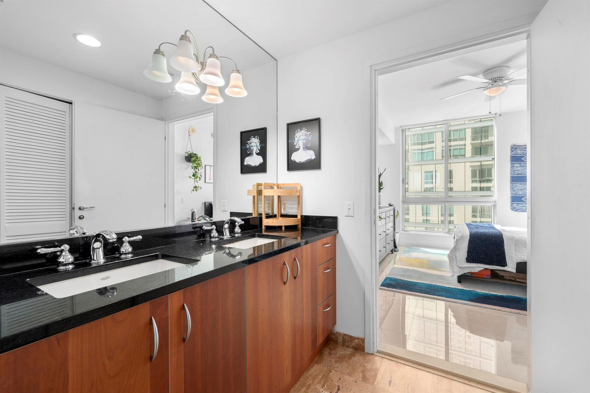 300 S Biscayne Boulevard, Unit T-3604, Miami, FL 33131 Photo