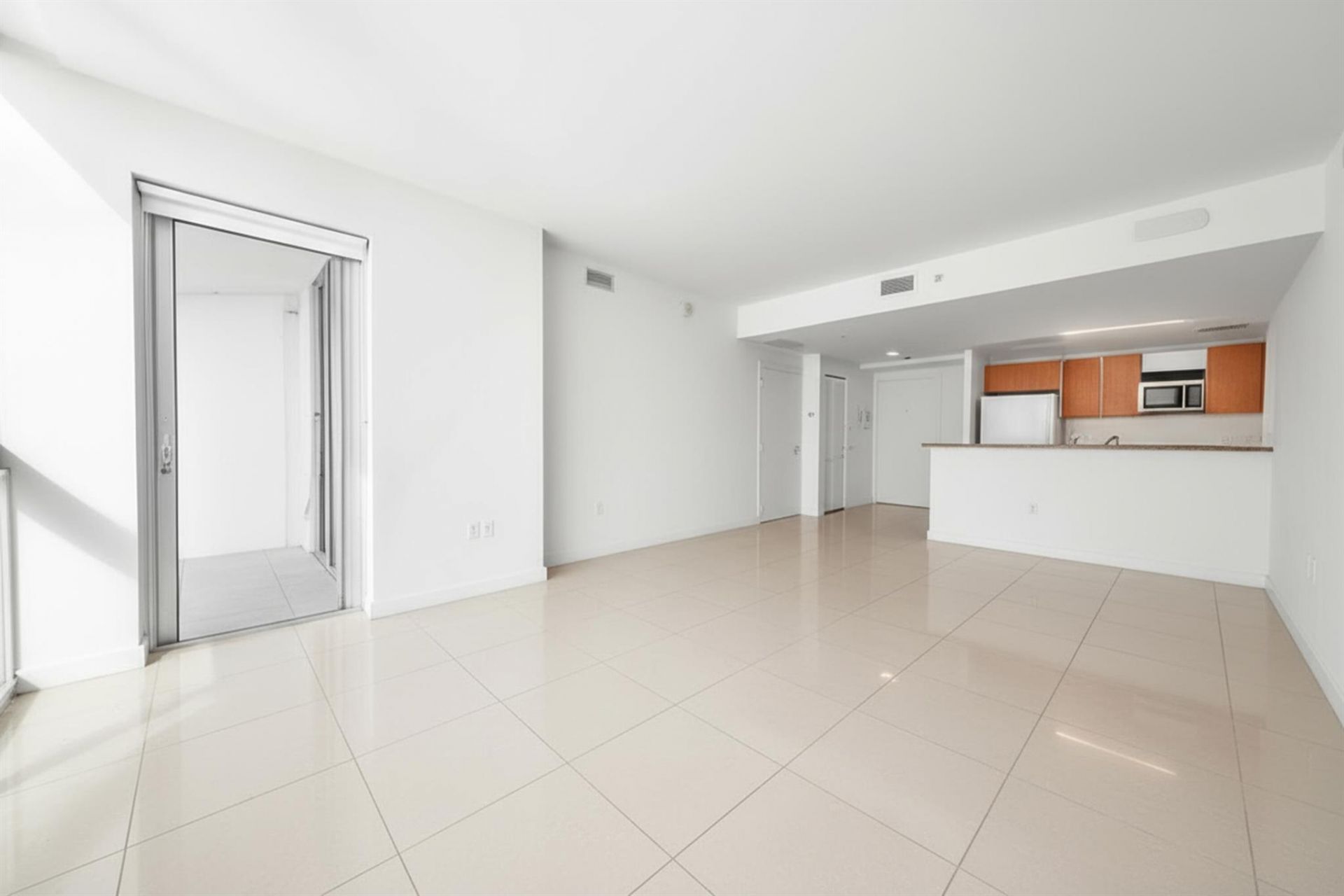 300 S Biscayne Boulevard, Unit T-3604, Miami, FL 33131 Photo