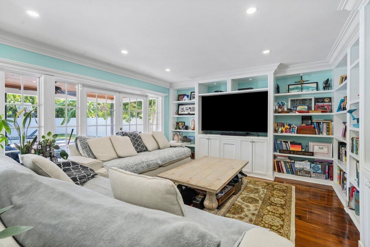 900 SW 16th Street, Boca Raton, FL 33486 Photo