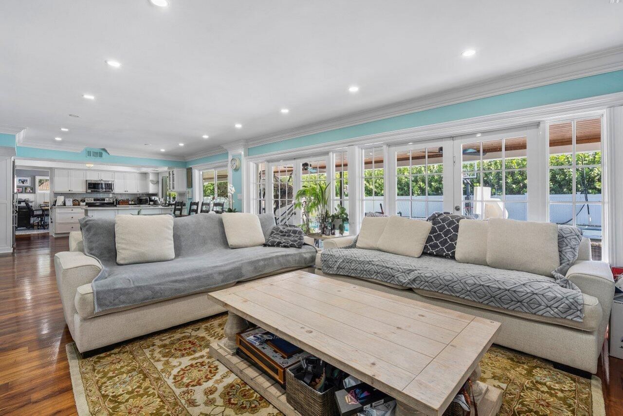 900 SW 16th Street, Boca Raton, FL 33486 Photo