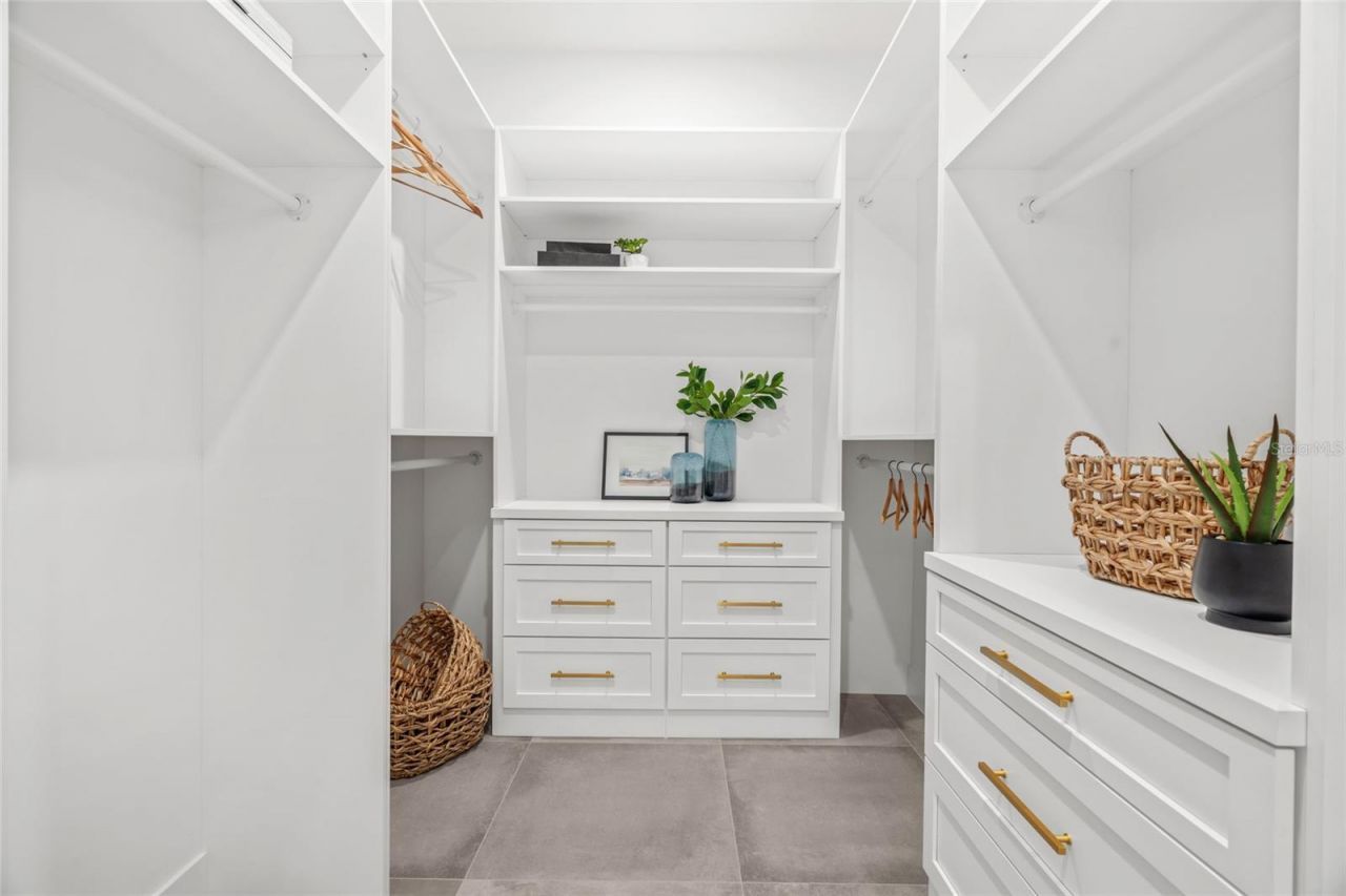 2111 Hawthorne Street, Sarasota, FL 34239 Photo