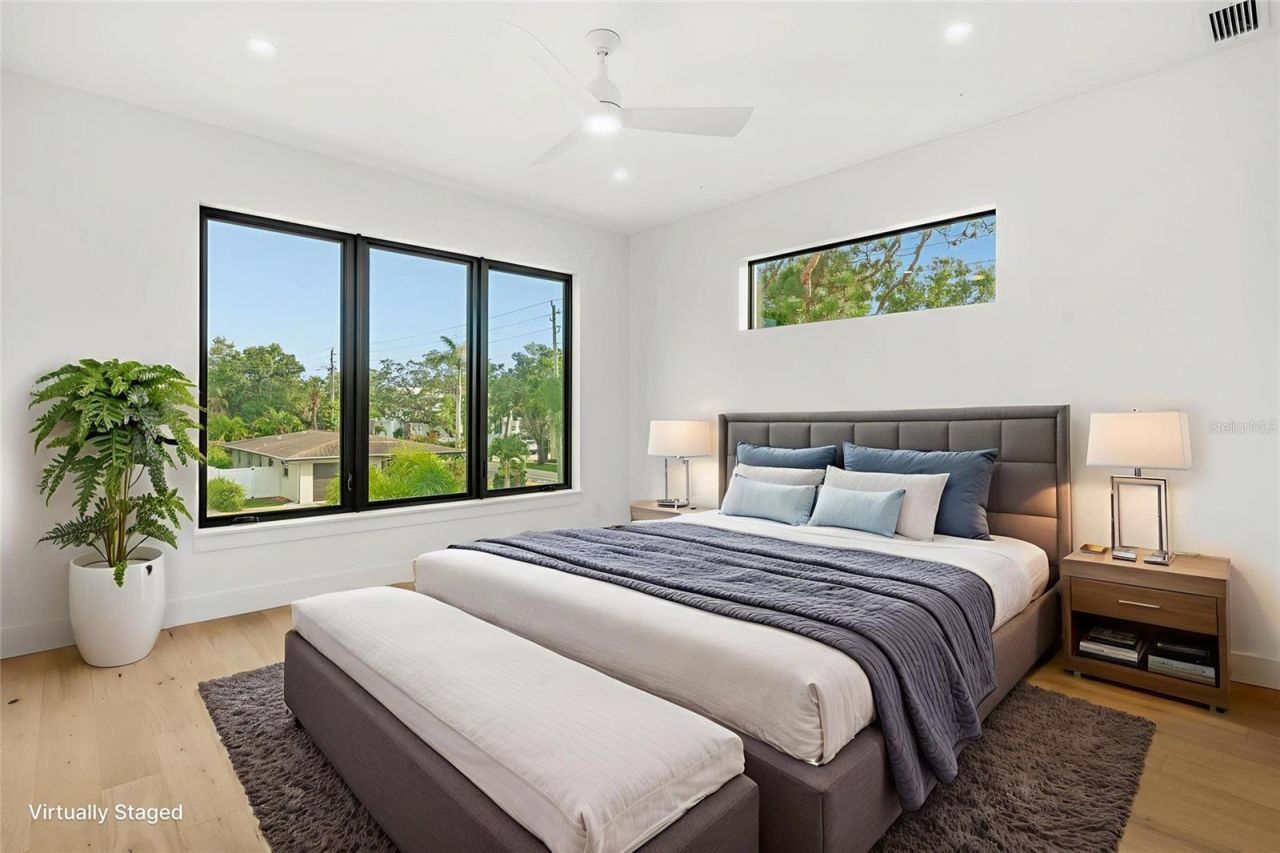 2111 Hawthorne Street, Sarasota, FL 34239 Photo