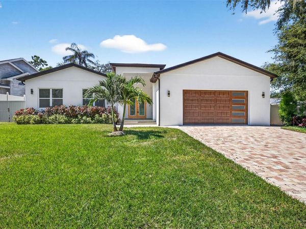 216 N GLEN ARVEN AVENUE, TEMPLE TERRACE, FL 33617