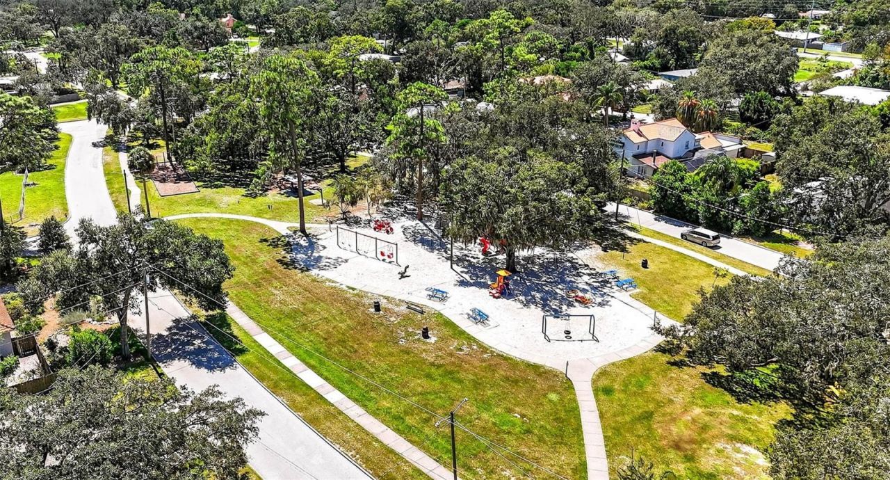 216 N Glen Arven Avenue, Temple Terrace, FL 33617 Photo