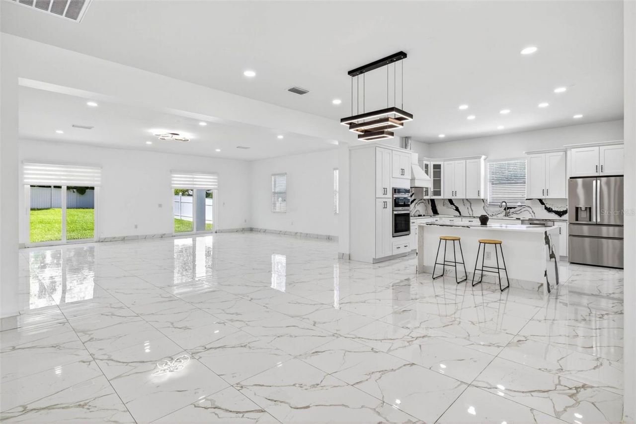 216 N Glen Arven Avenue, Temple Terrace, FL 33617 Photo