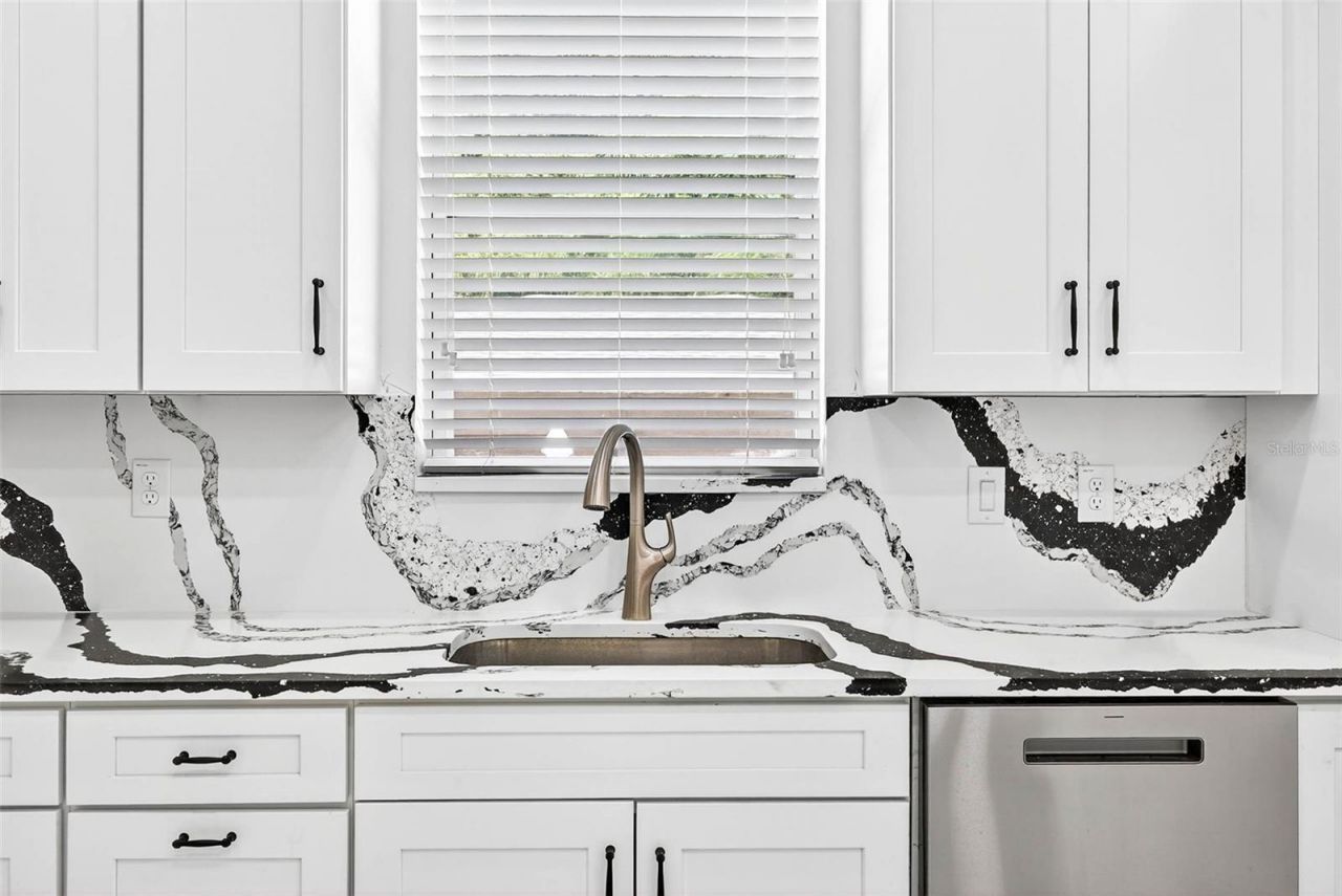 216 N Glen Arven Avenue, Temple Terrace, FL 33617 Photo