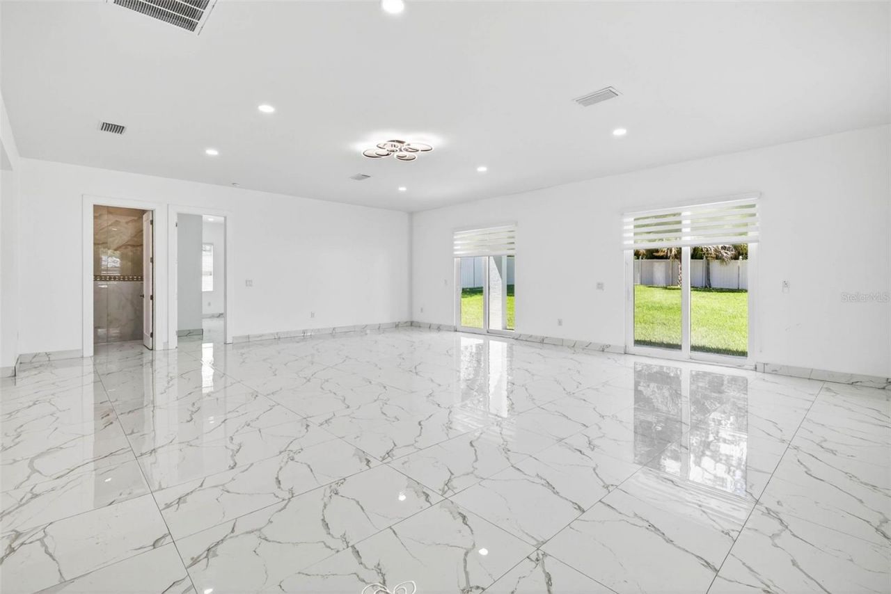 216 N Glen Arven Avenue, Temple Terrace, FL 33617 Photo