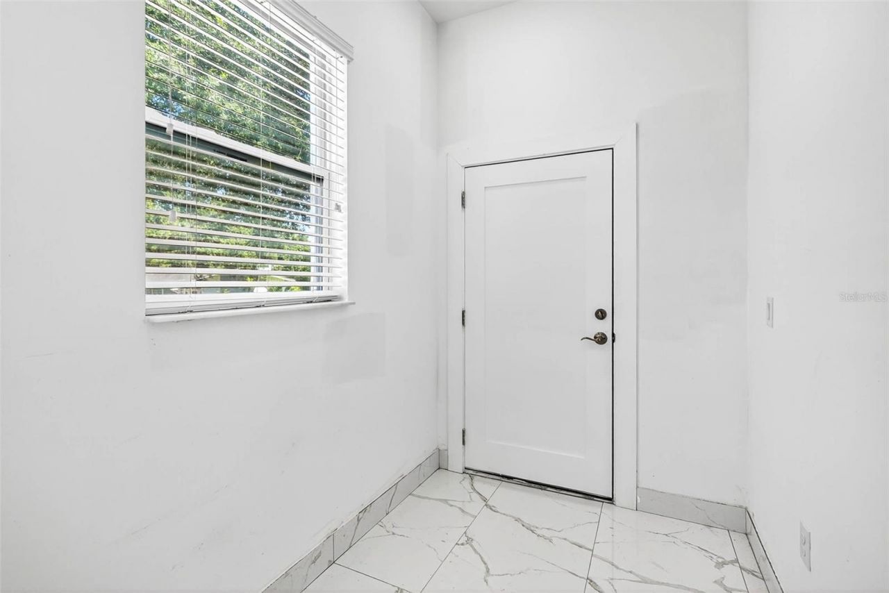 216 N Glen Arven Avenue, Temple Terrace, FL 33617 Photo