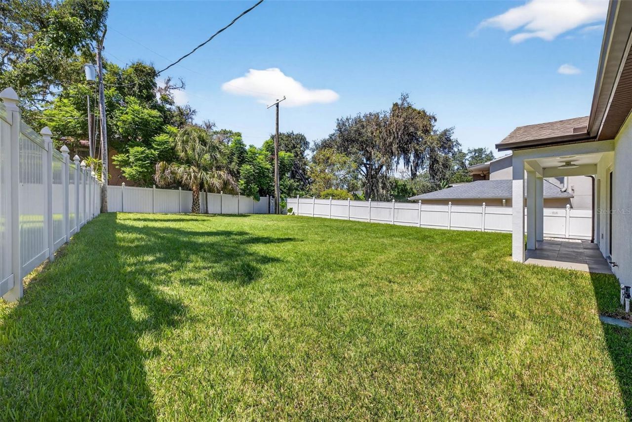 216 N Glen Arven Avenue, Temple Terrace, FL 33617 Photo