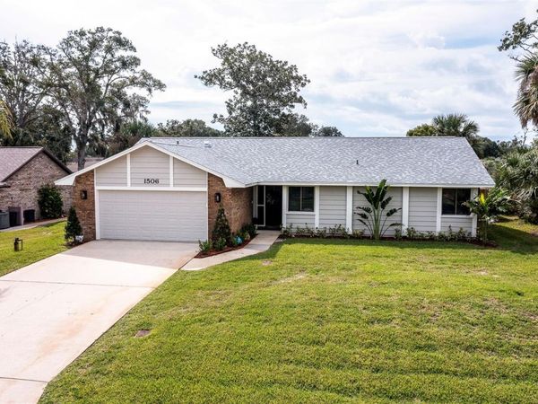 1506 POPLAR DRIVE, ORMOND BEACH, FL 32174