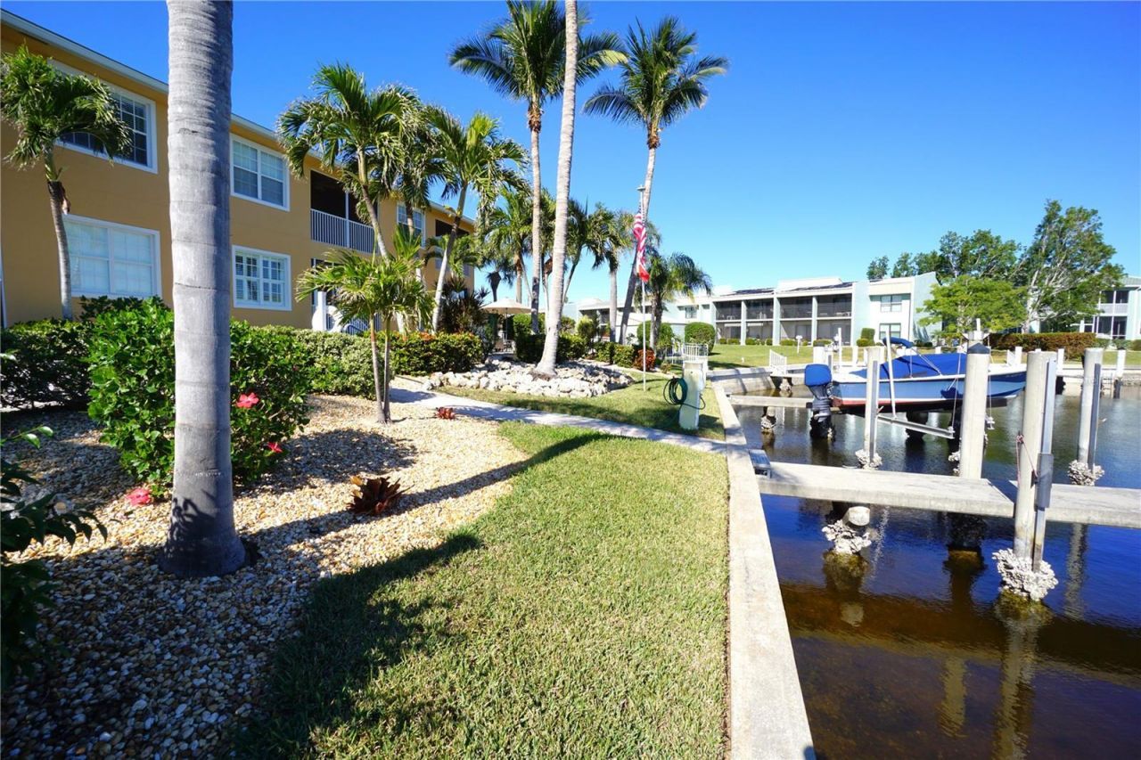 3216 Purple Martin Drive, Unit 123, Punta Gorda, FL 33950 Photo
