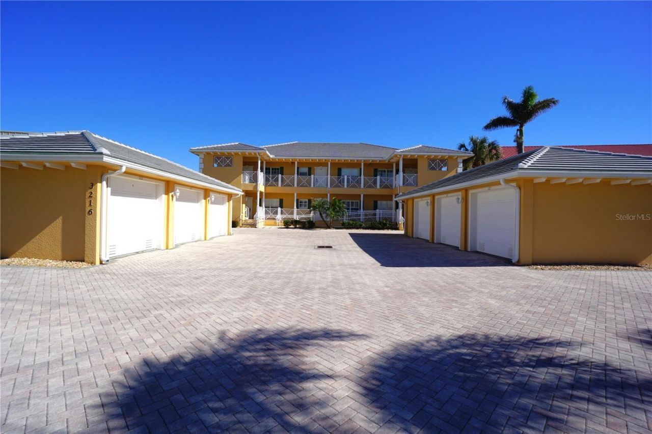 3216 Purple Martin Drive, Unit 123, Punta Gorda, FL 33950 Photo