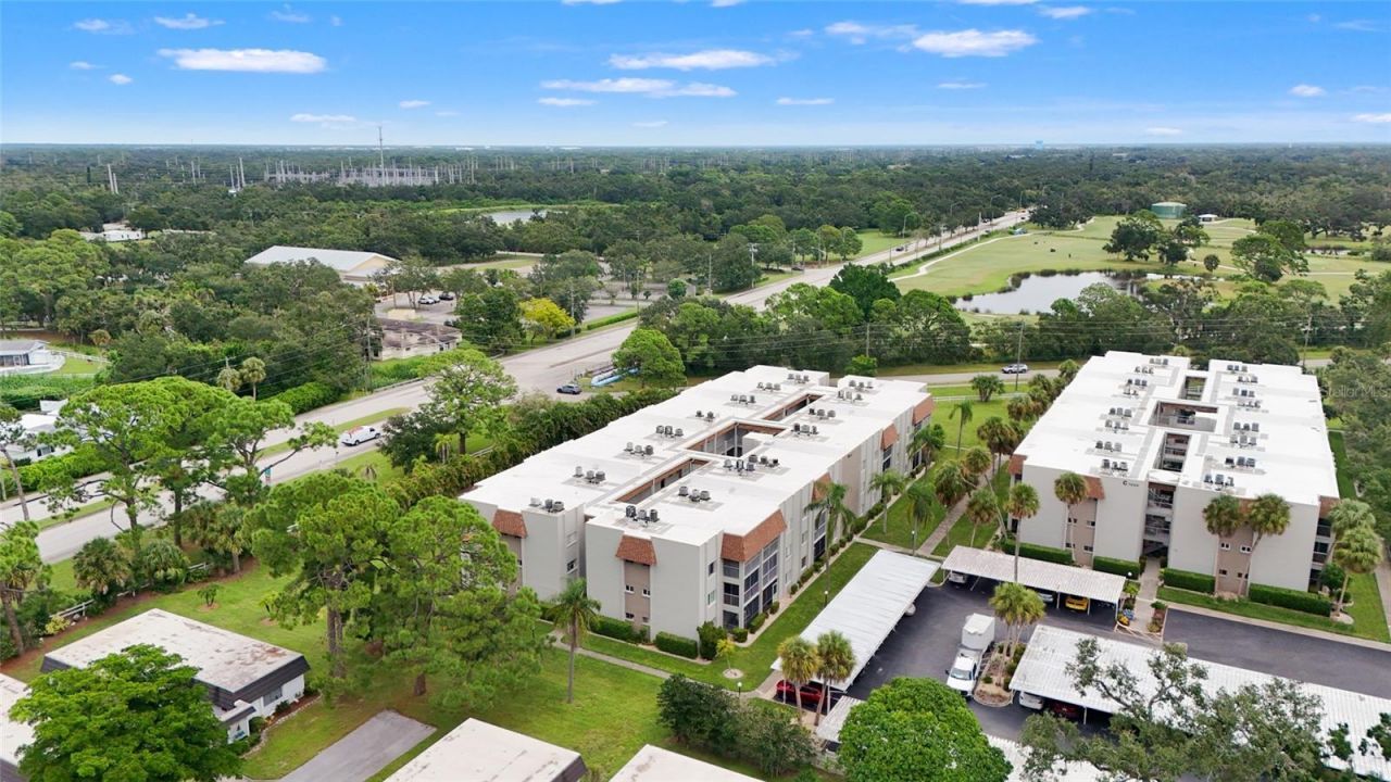 1540 Glen Oaks Drive E, Unit B134, Sarasota, FL 34232 Photo
