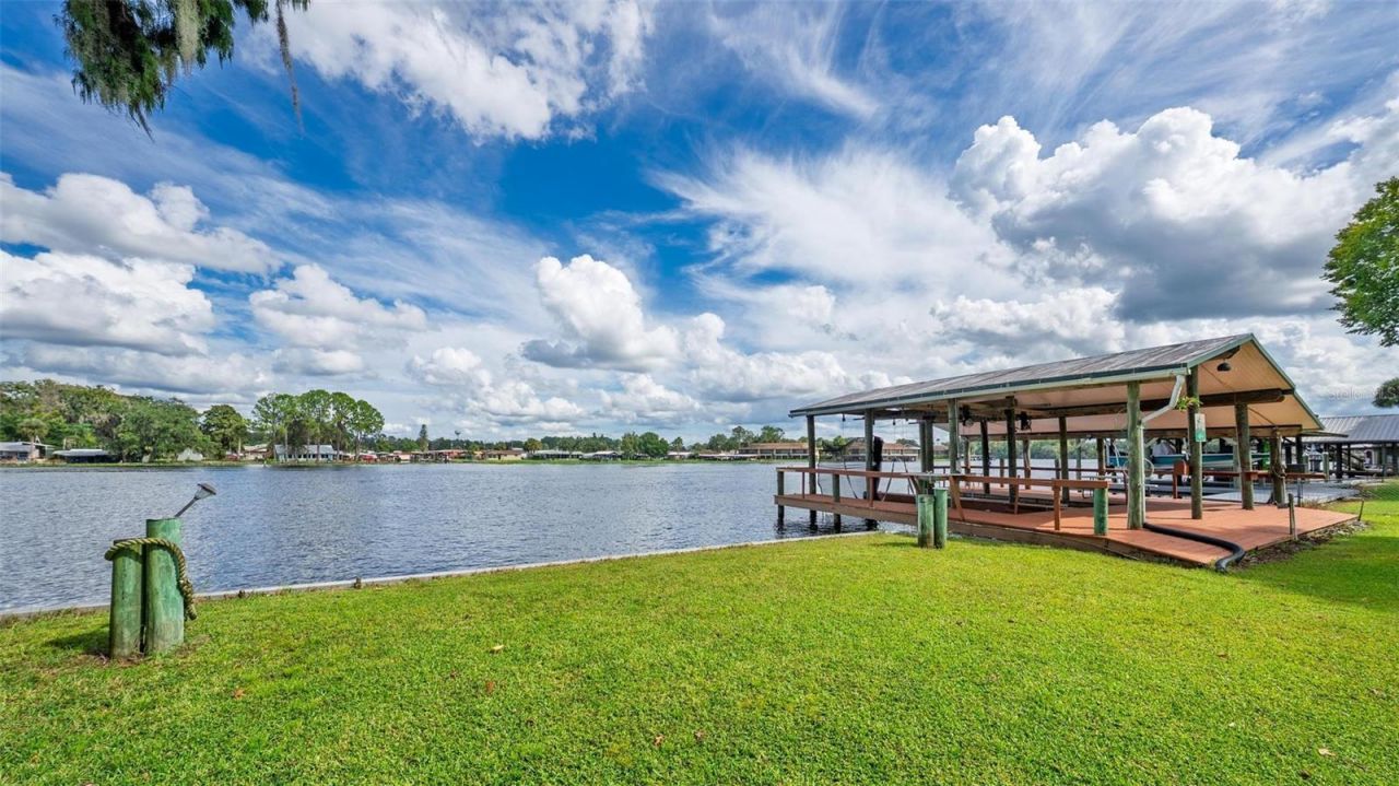 56310 Redbud Road, Astor, FL 32102 Photo