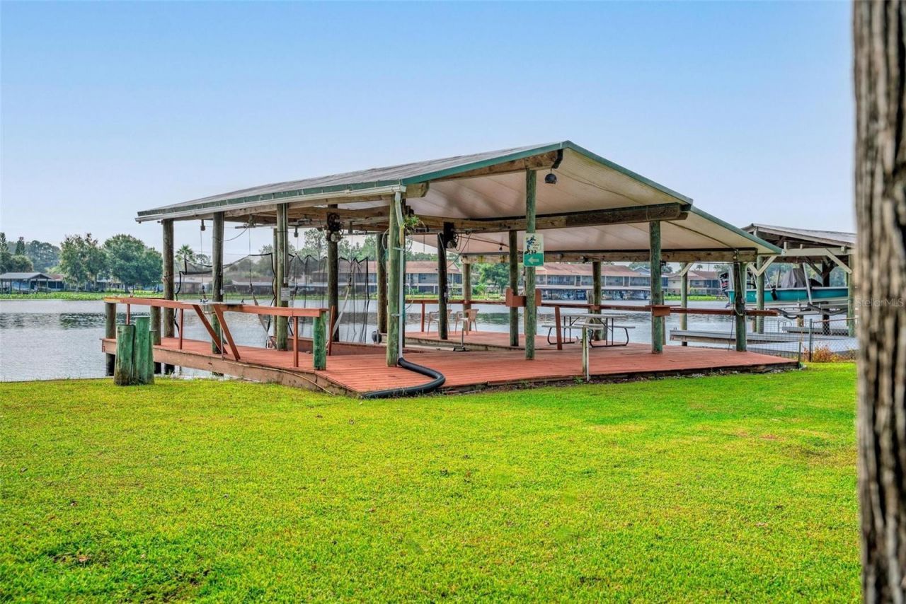 56310 Redbud Road, Astor, FL 32102 Photo