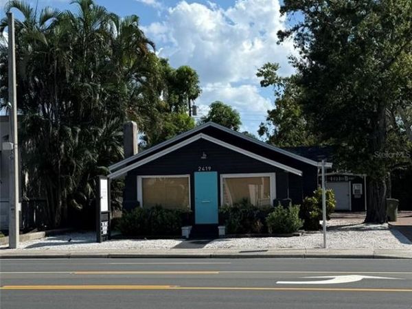 2419 MANATEE AVENUE W, BRADENTON, FL 34205