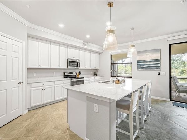 17251 Cherrywood CT, Unit 8901, BONITA SPRINGS, FL 34135