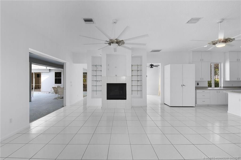 2746 SE Eagle Drive, Port Saint Lucie, FL 34984 Photo