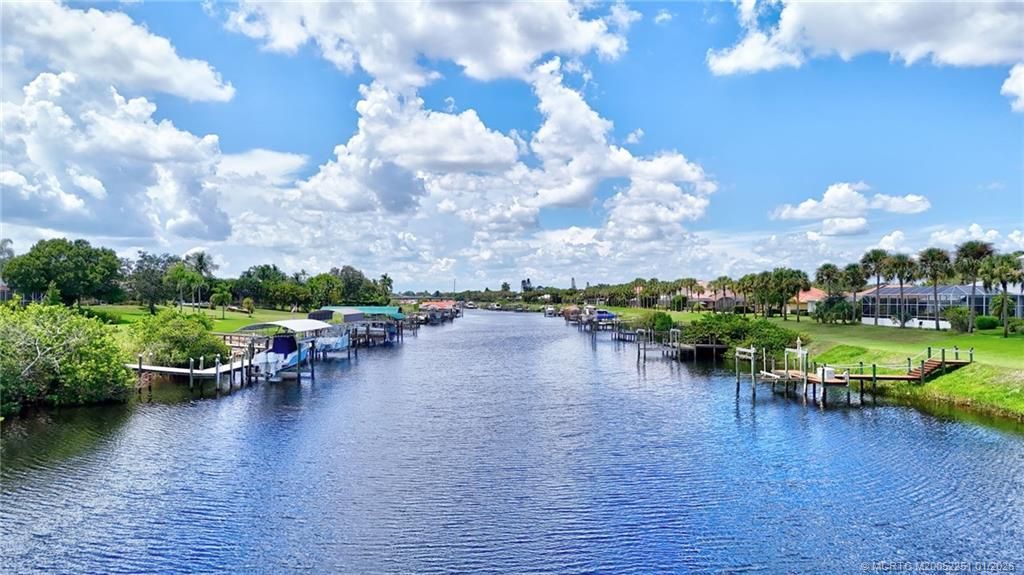 2746 SE Eagle Drive, Port Saint Lucie, FL 34984 Photo