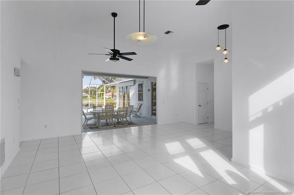 2746 SE Eagle Drive, Port Saint Lucie, FL 34984 Photo