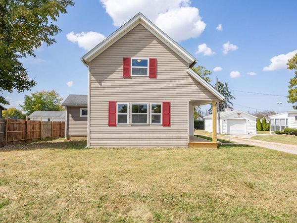 1156 S Greenwood Street, Bellefontaine, OH 43311