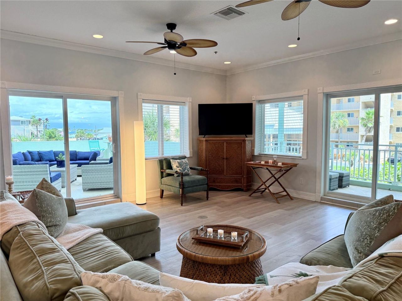 423 S Atlantic Avenue, Unit 102, New Smyrna Beach, FL 32169 Photo