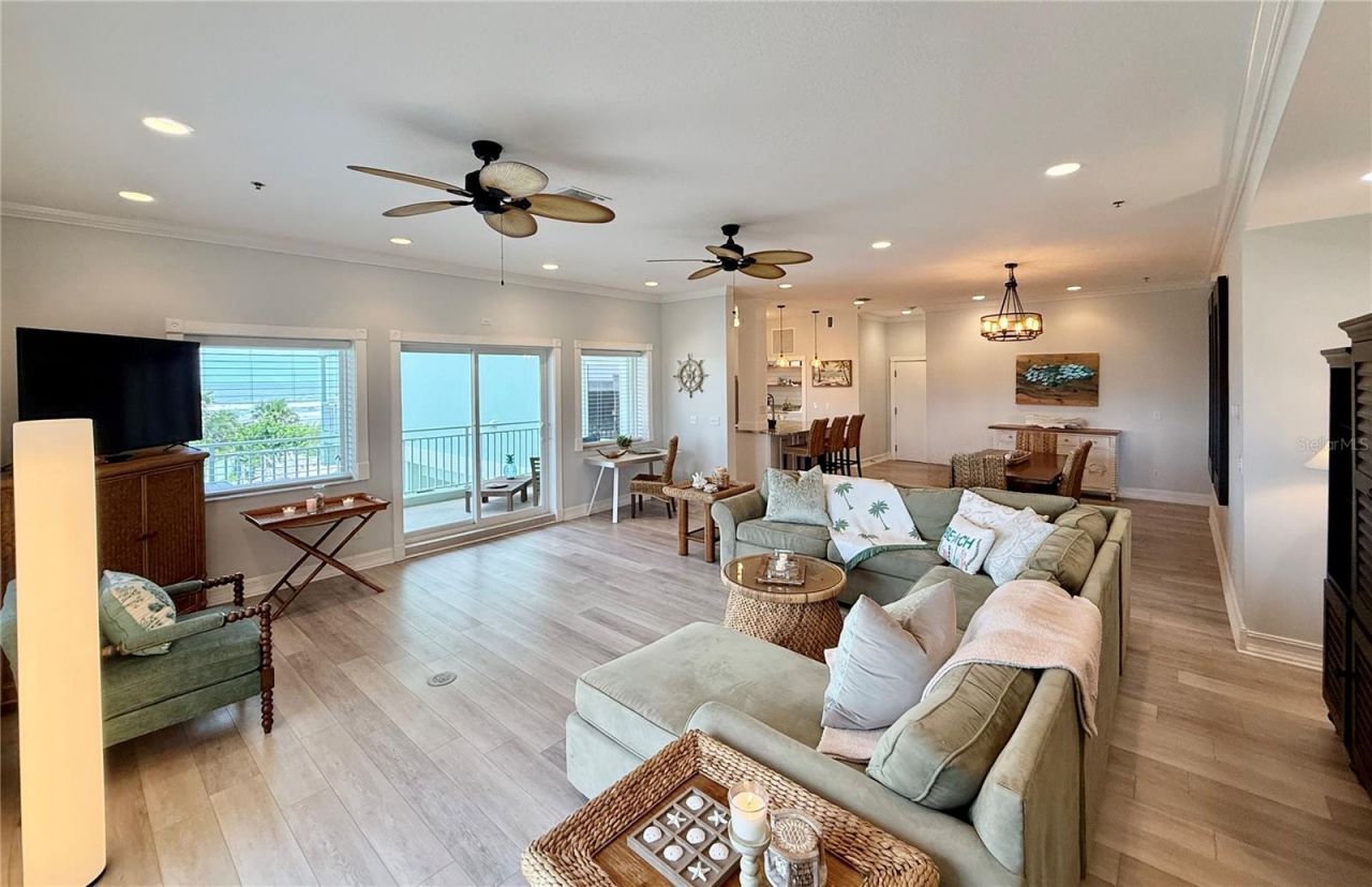 423 S Atlantic Avenue, Unit 102, New Smyrna Beach, FL 32169 Photo