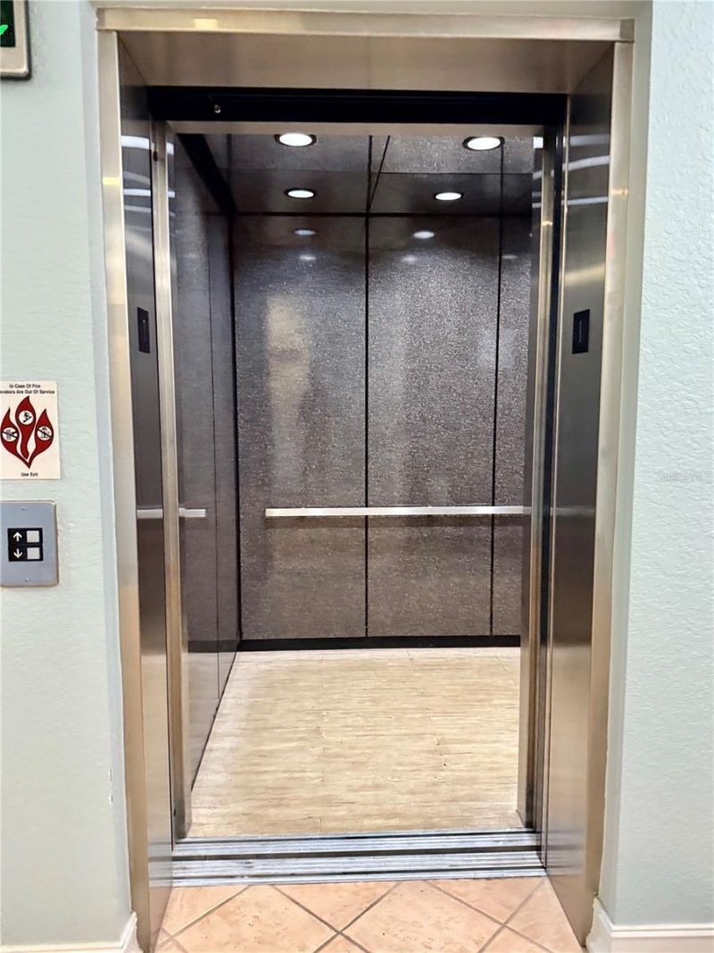 423 S Atlantic Avenue, Unit 102, New Smyrna Beach, FL 32169 Photo