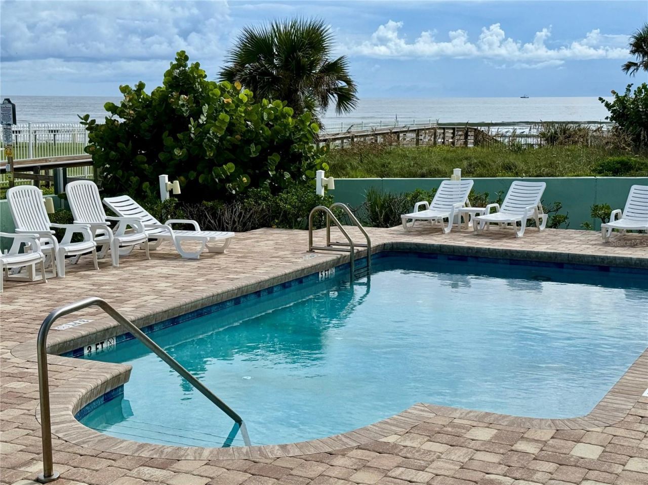 423 S Atlantic Avenue, Unit 102, New Smyrna Beach, FL 32169 Photo