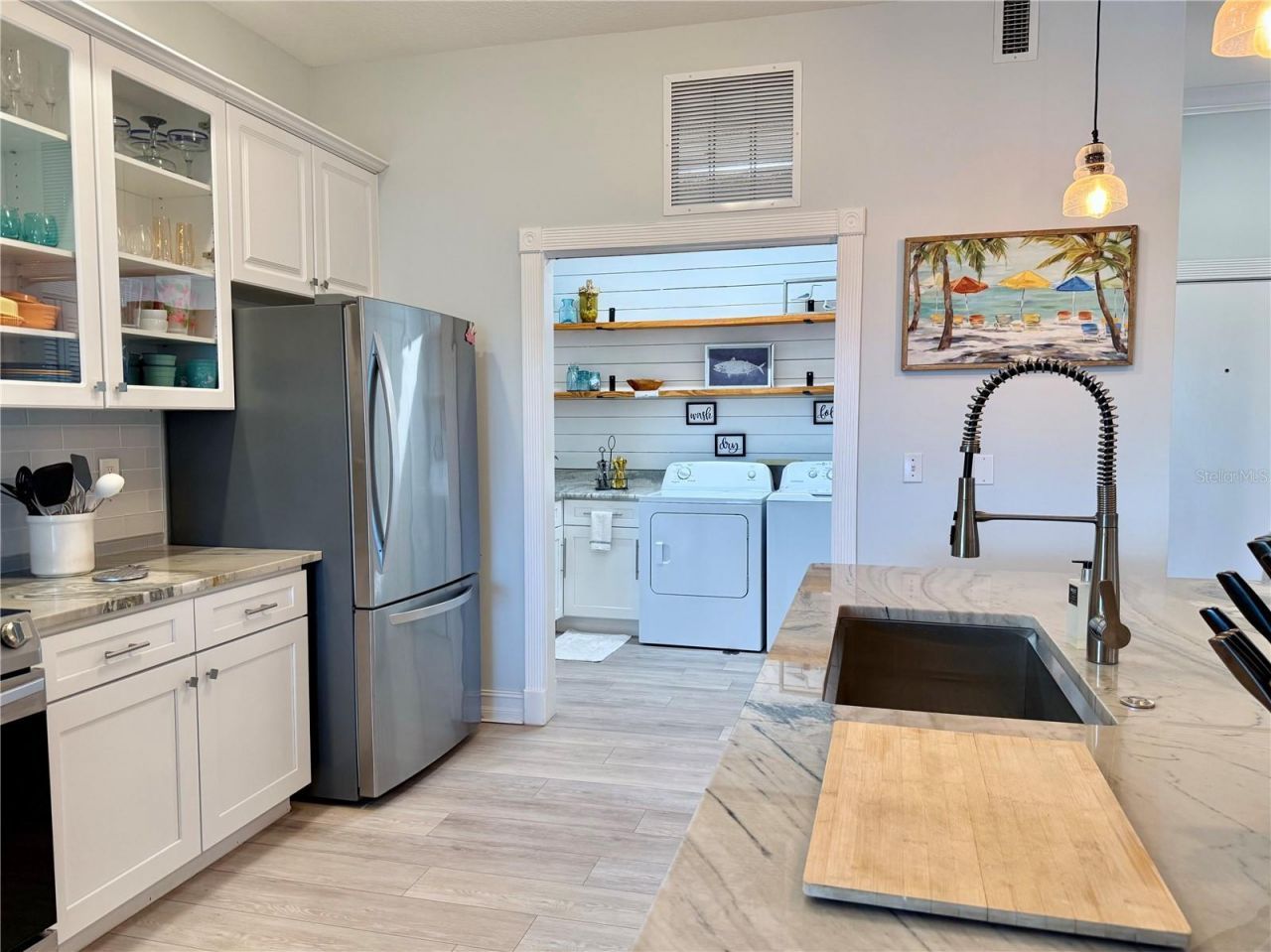 423 S Atlantic Avenue, Unit 102, New Smyrna Beach, FL 32169 Photo