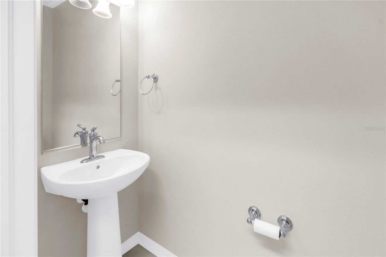 3740 82nd Avenue Circle E, Unit 104, Sarasota, FL 34243 Photo