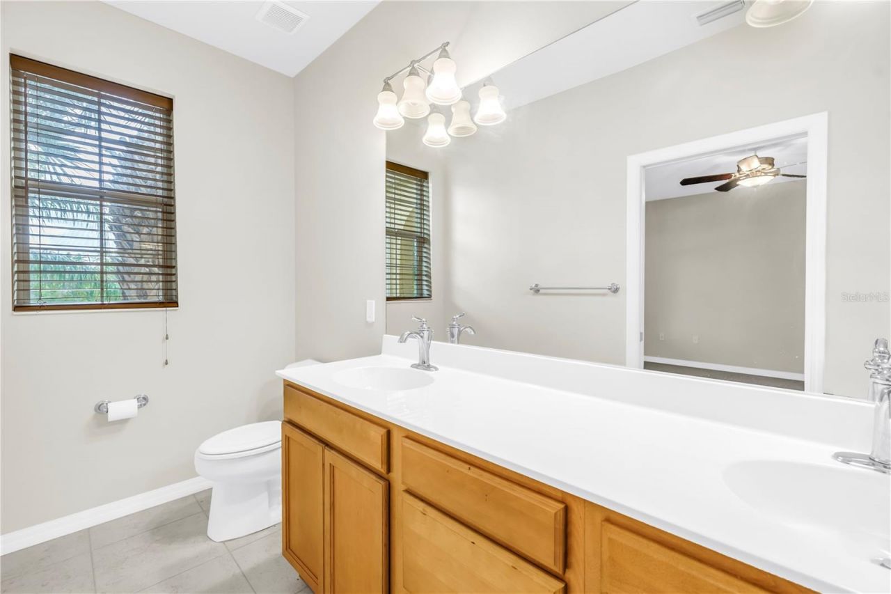 3740 82nd Avenue Circle E, Unit 104, Sarasota, FL 34243 Photo