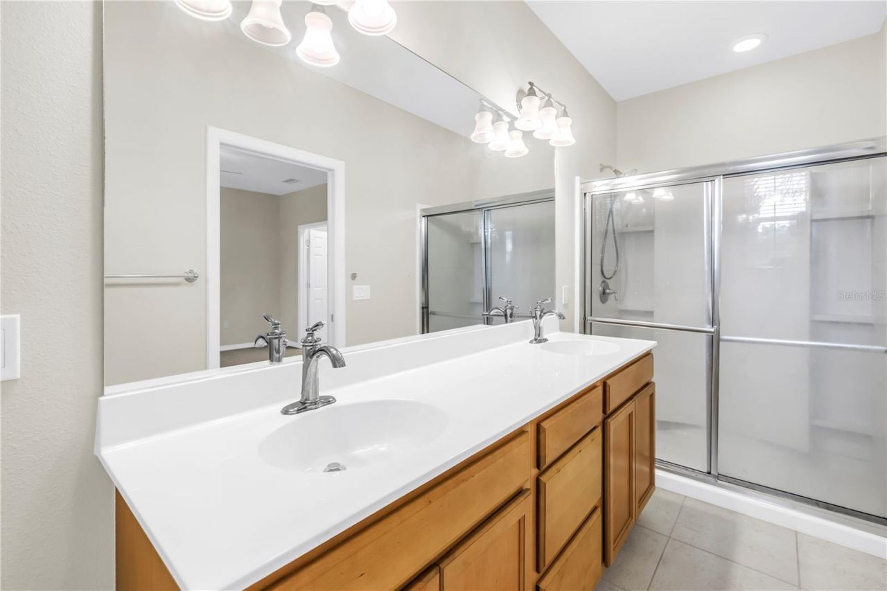 3740 82nd Avenue Circle E, Unit 104, Sarasota, FL 34243 Photo