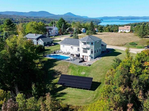 80 Roberge Street, Newport City, VT 05855